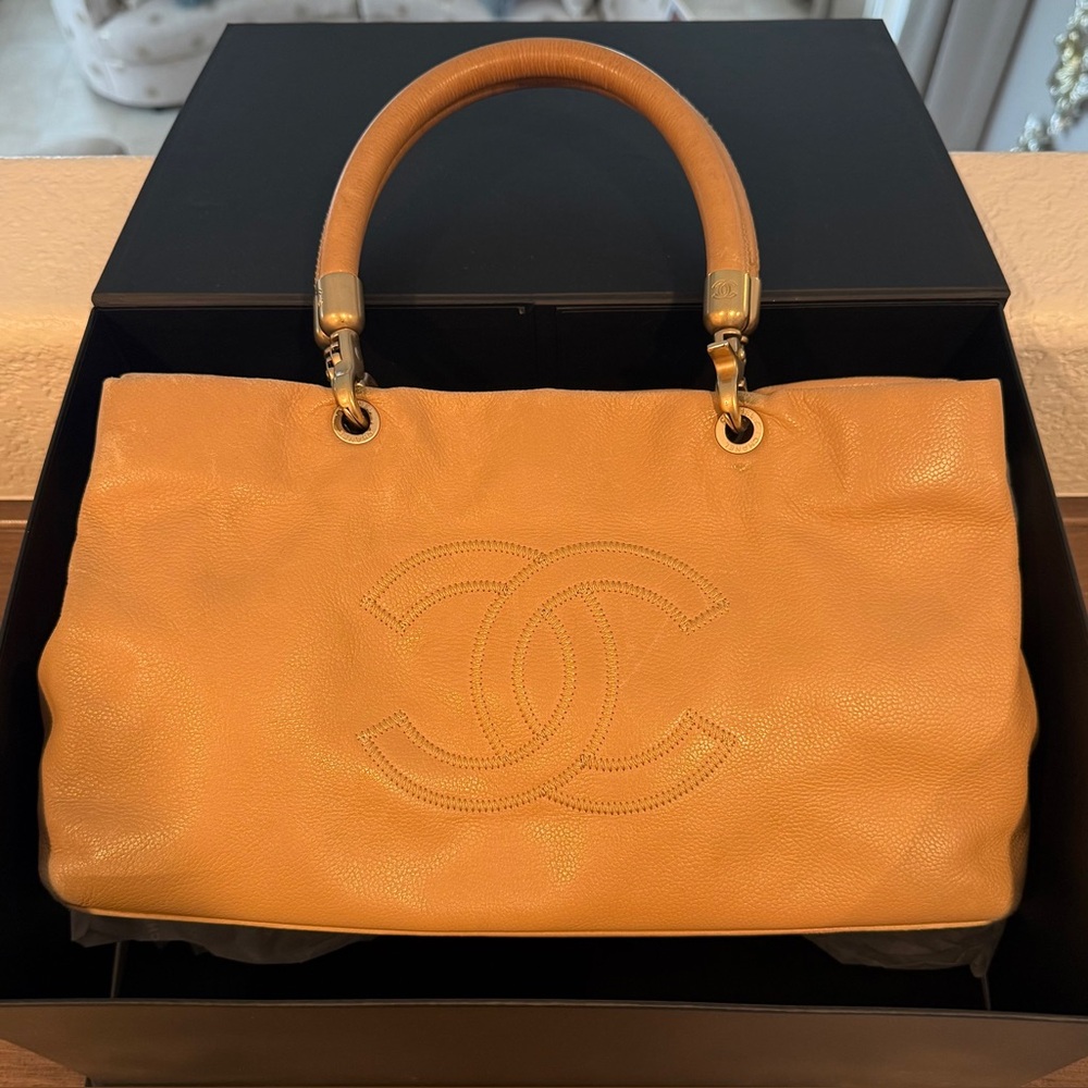 CHANEL Shopper Tote Bag Beige Grained Calfskin Handbag w/ Box